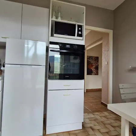 Frühstückspension Kim Dans Maison Partagee Au Bord Du Rhone Sablons (Drome)