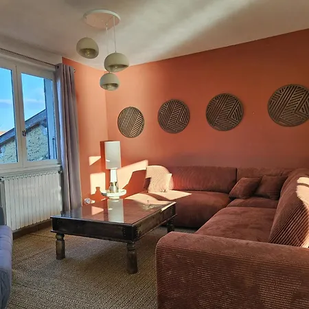 Kim Dans Maison Partagee Au Bord Du Rhone Frühstückspension Sablons (Drome)